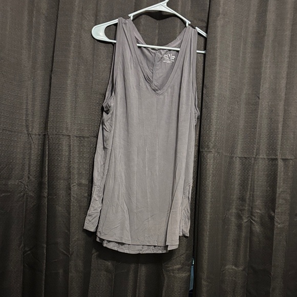 Time and Tru Charcoal Tank Top - Picture 1 of 2